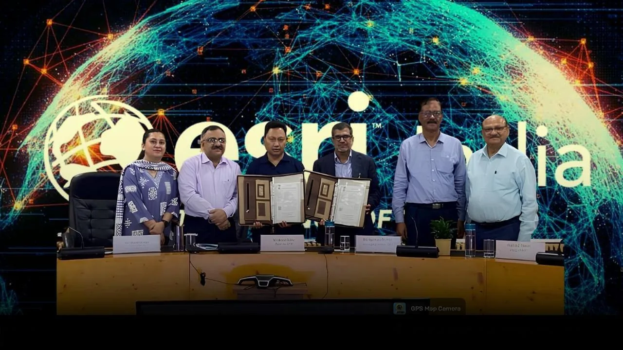 Esri India partners Delhi Tech University