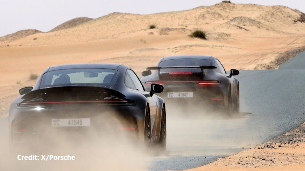 2025 Porsche 911 Hybrid New Car Models.